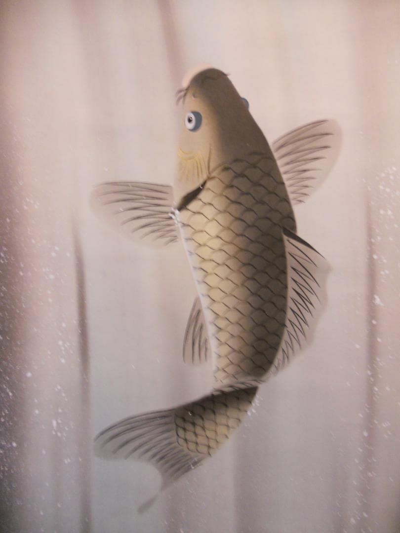 掛け軸 春雪 鯉の滝登り 絹本 希少 軸装 茶道具 掛軸 美品 です。