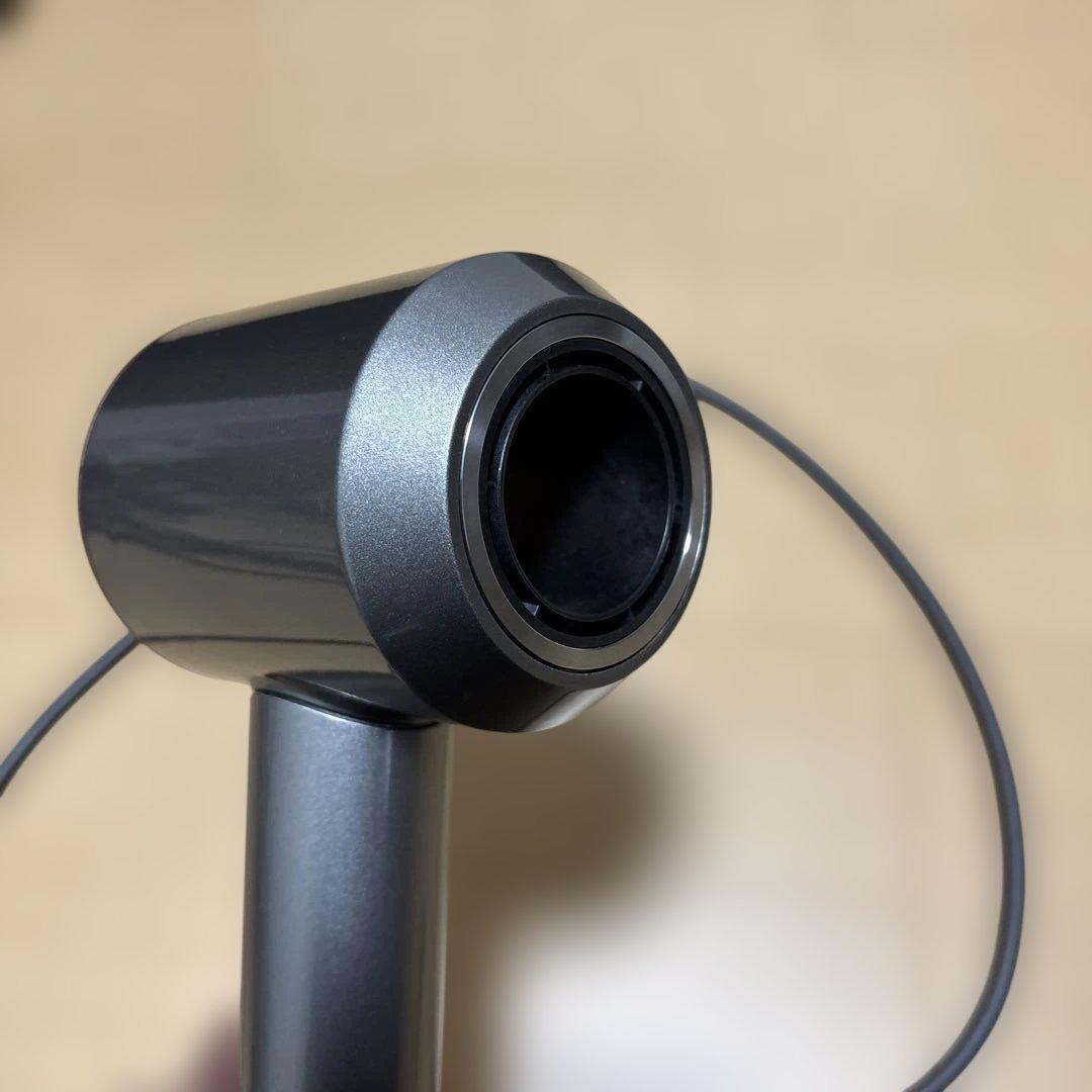 ドライヤー dyson