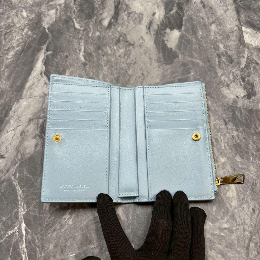 おもち坊☘️新春セール開催中 ✨ボッテガヴェネタ　ミディアムカセット　マキシ