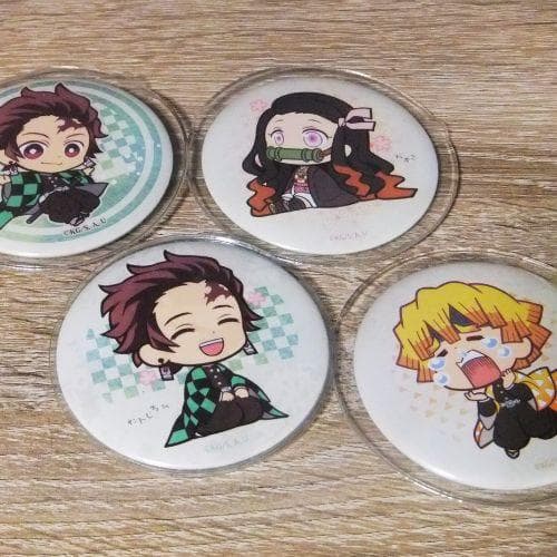 鬼滅の刃 キャラグッズ　胡蝶・煉獄・禰豆子・炭治郎 ほか▶バッチ・ラバー ほか