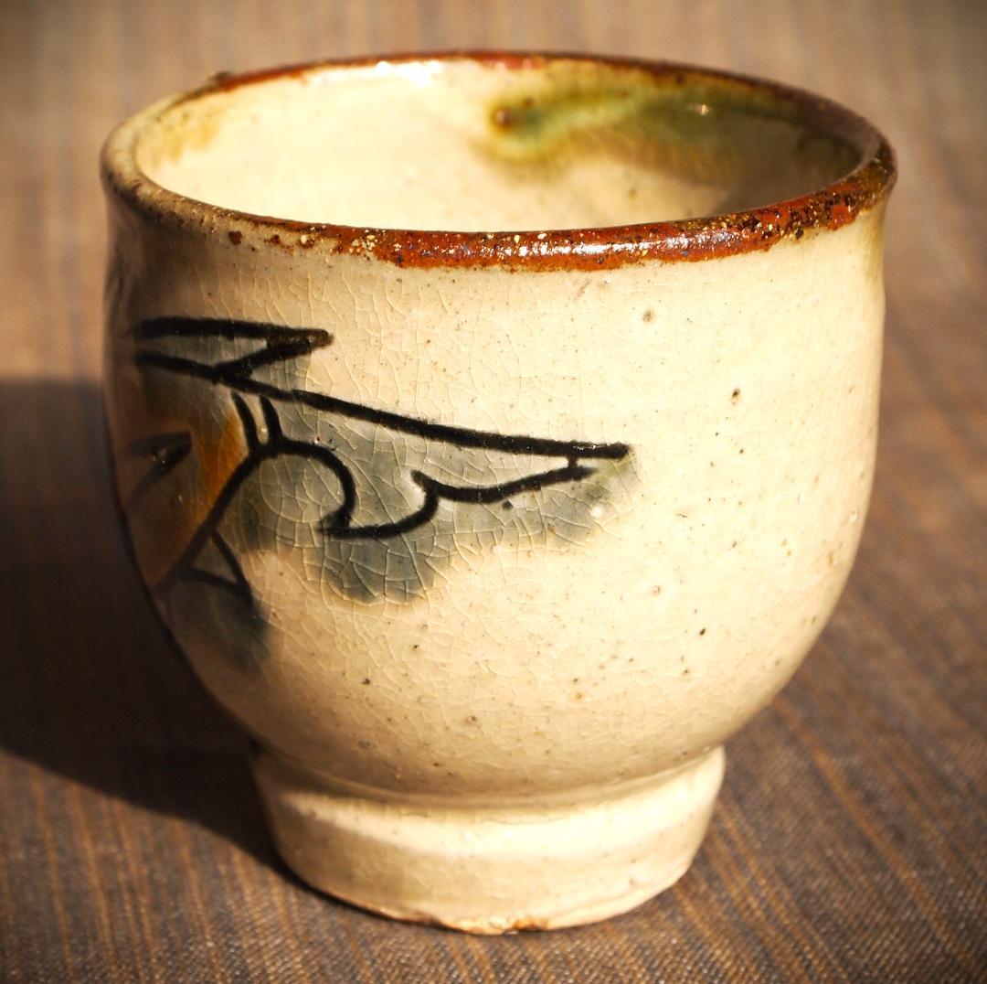 希少作★金城次郎【人間国宝】★壺屋焼き魚紋湯のみＡ★共箱・栞