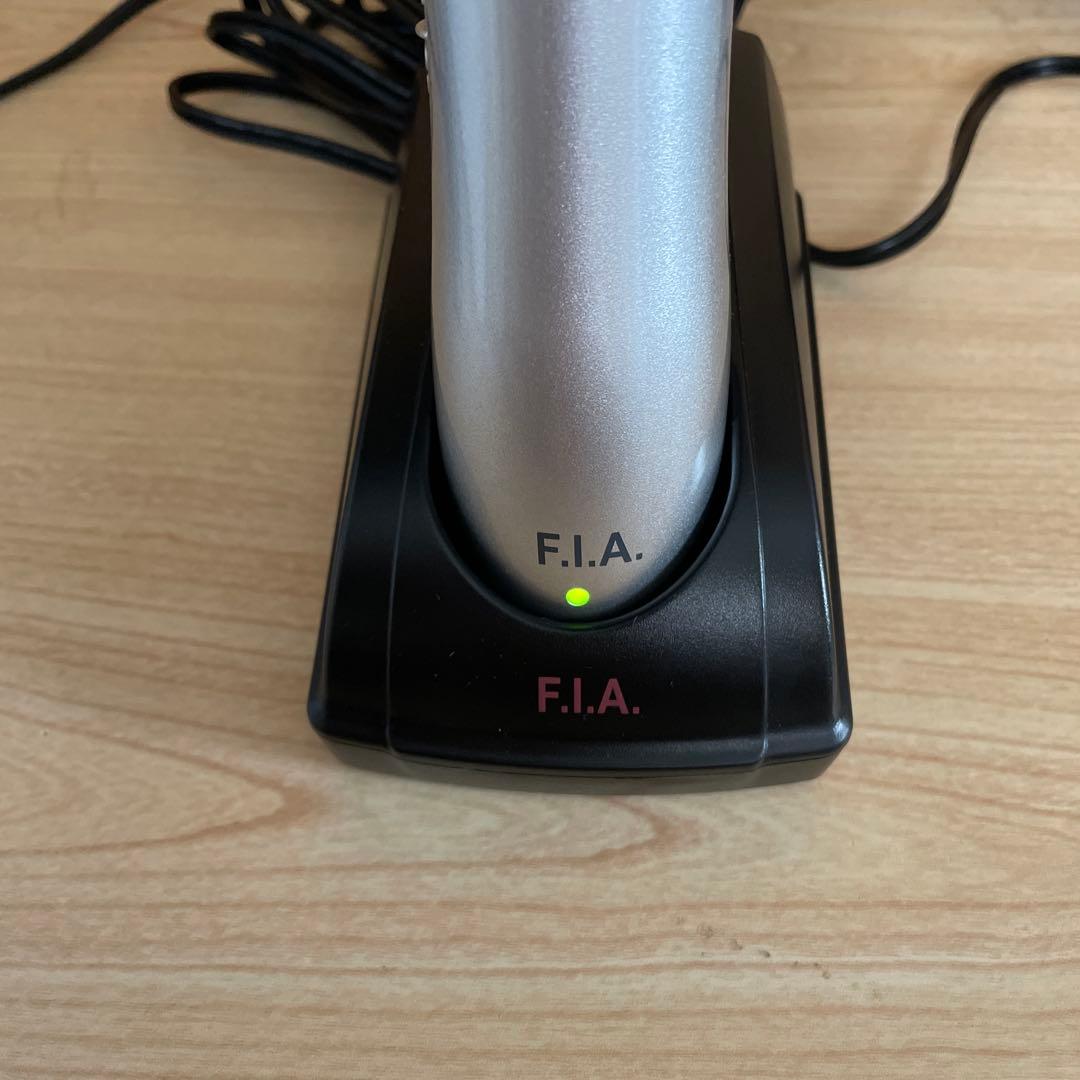 F.I.A. Speedバリカン、替刃付き(1-3mm、3-5mm)