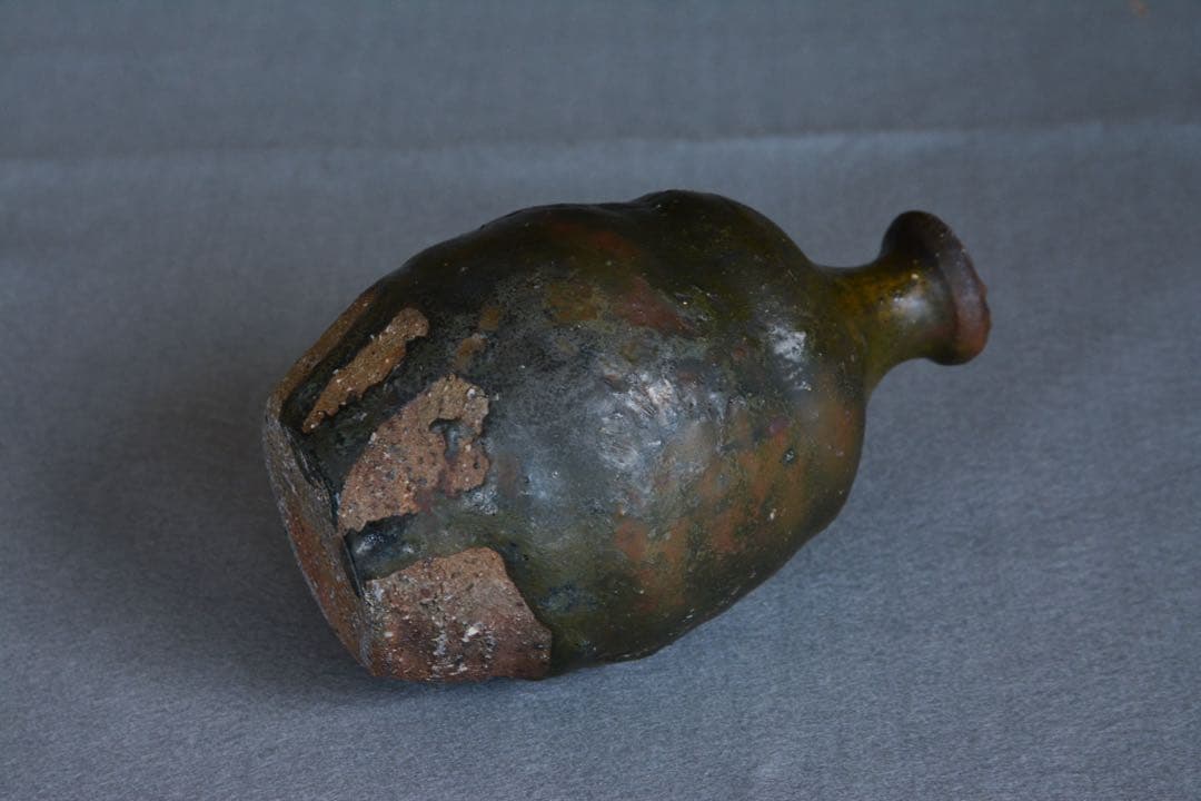 コマイヌ様●【川上清美】黒唐津 徳利