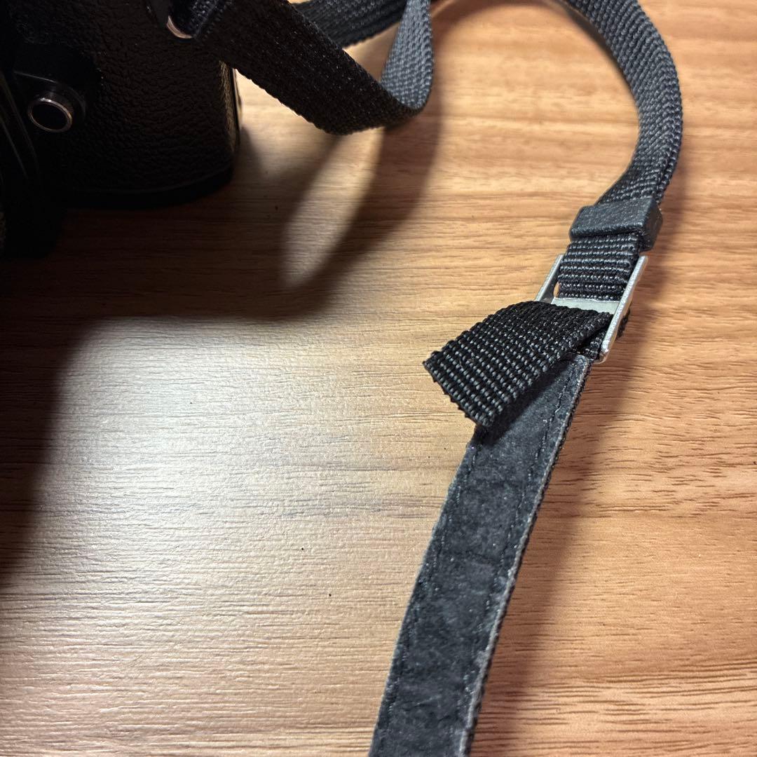 Nikon EM 一眼レフ　フィルムカメラ