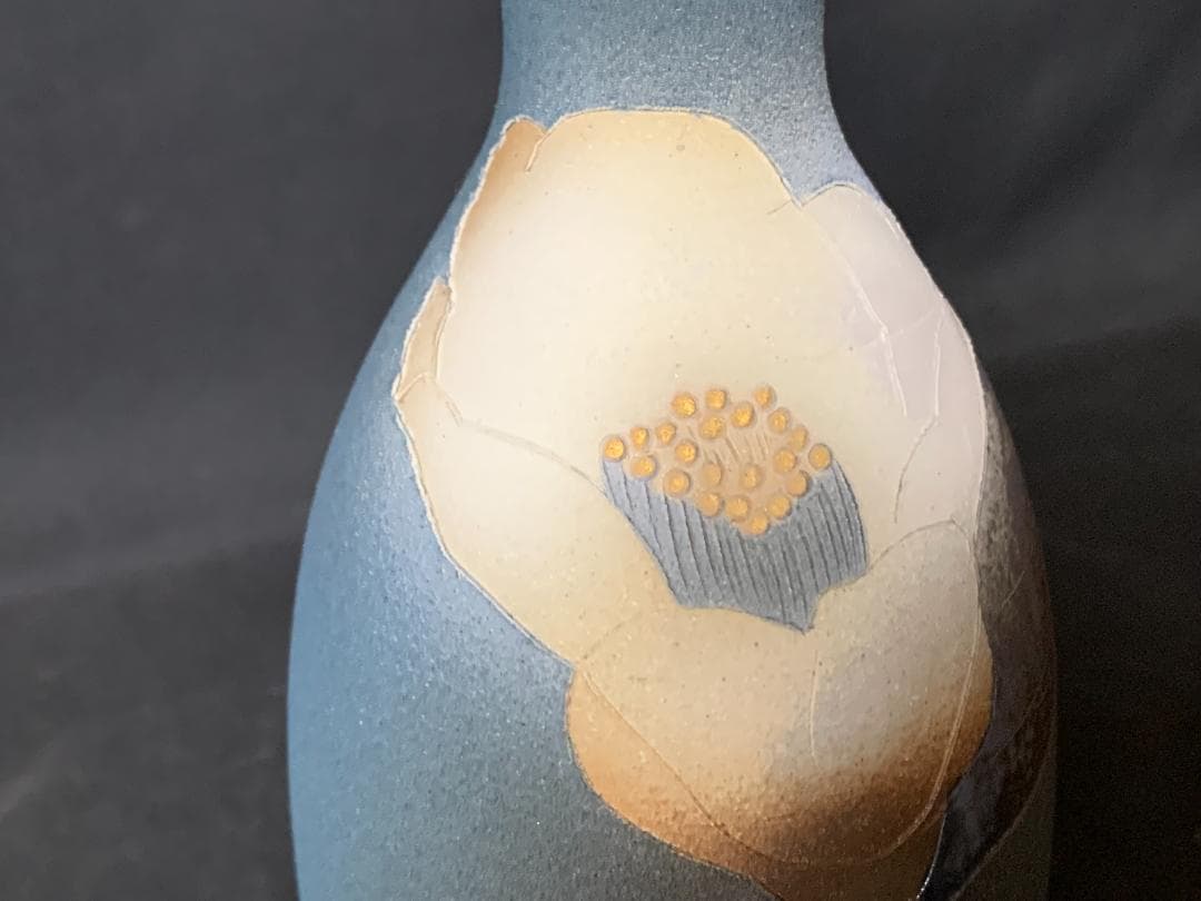 林小六造 泥彩 椿図 耳付 一輪生 共箱 共布　楠部弥弌師事 867