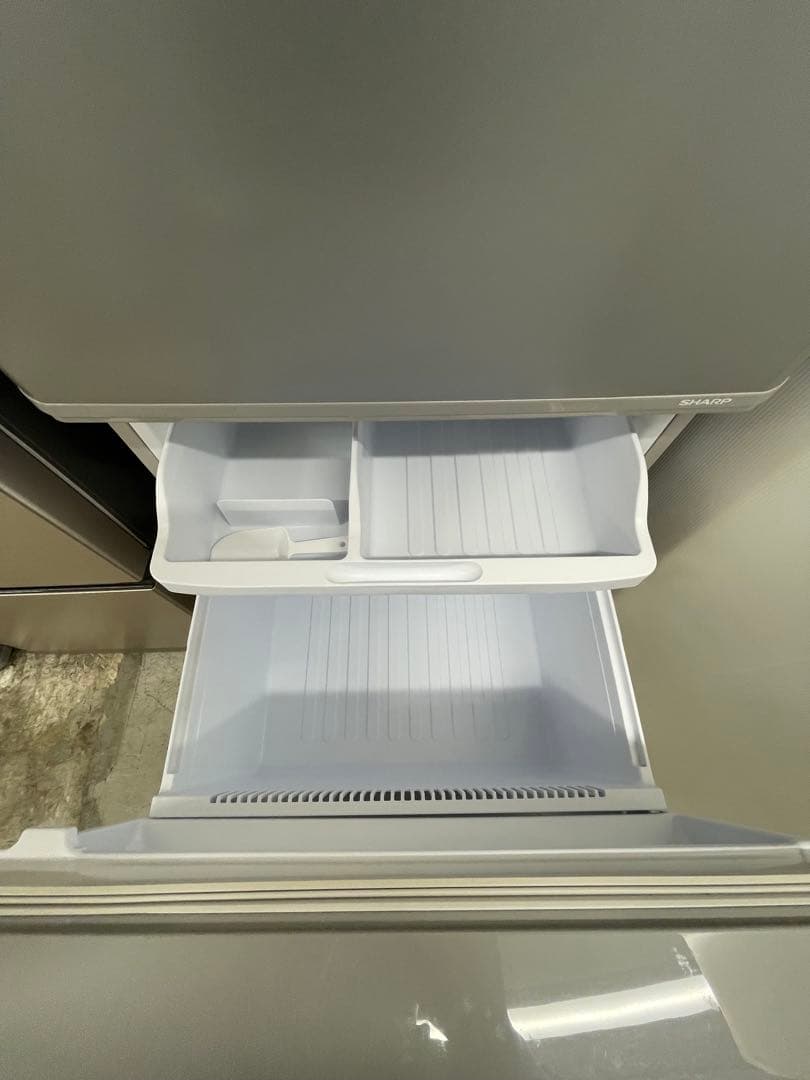 【川崎市までの送料込み】シャープ　両開き冷蔵庫　350L　SJ-W354H-S