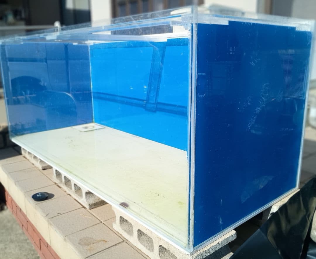 大型アクリル水槽 1500×600×600 プロフ必読