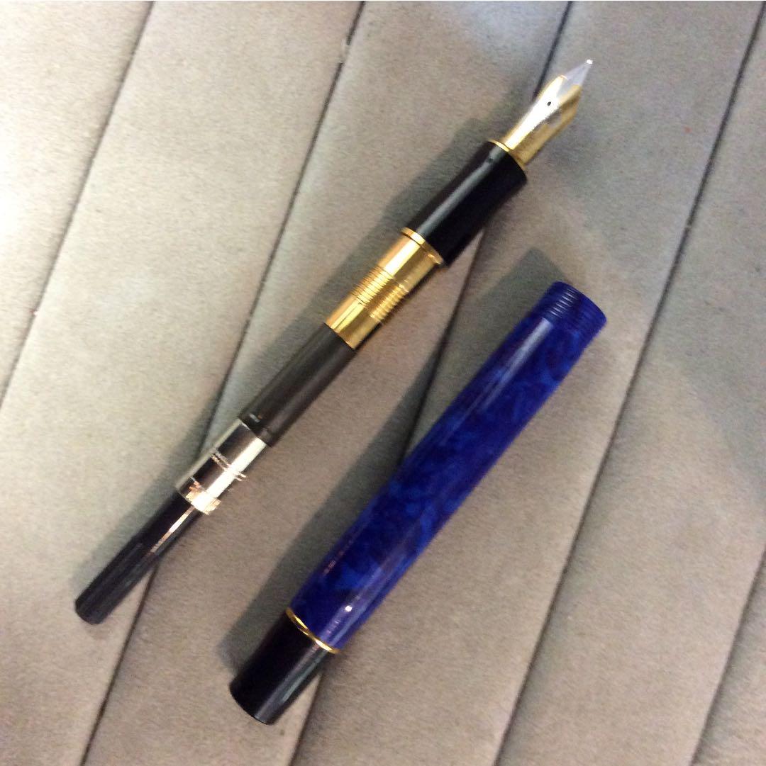 パーカー万年筆デュオフォールド ラピスブルー