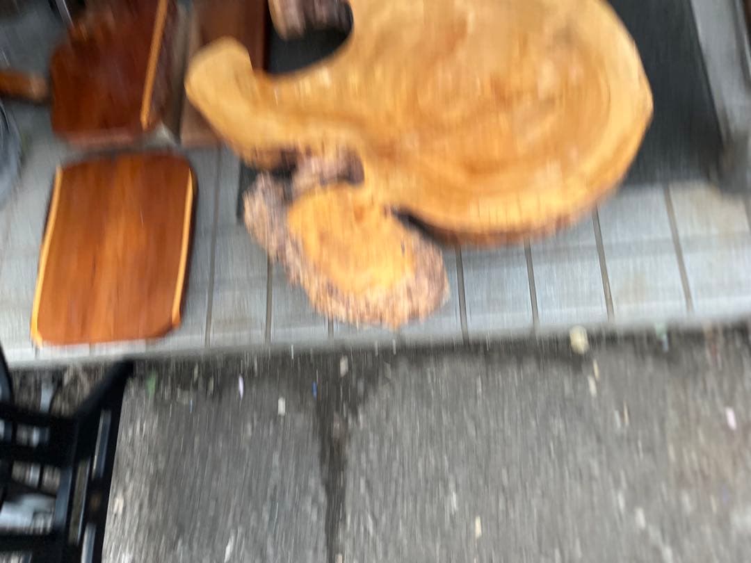 切り株座卓、木株座卓、ゴブのテーブル、鑑賞台、飾り台、タイヤ付き座卓