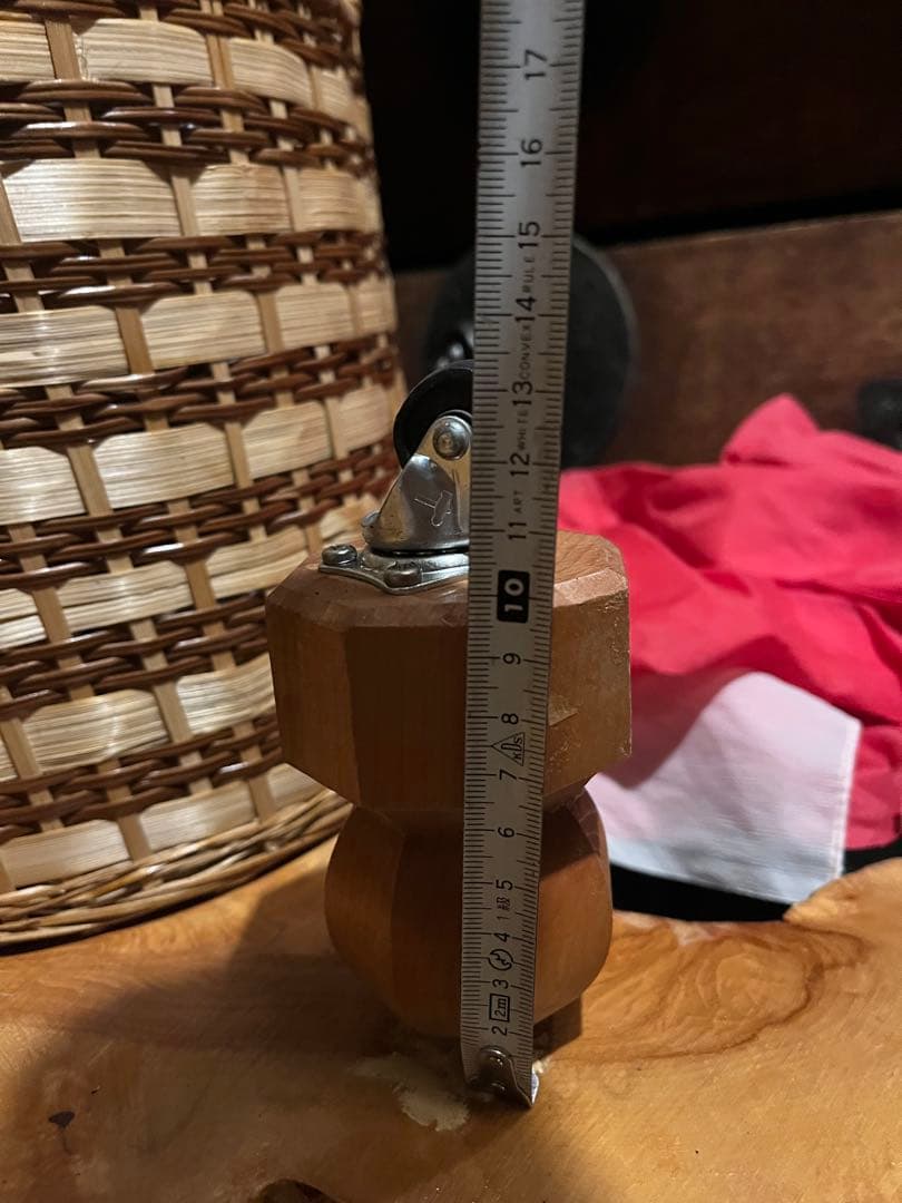 切り株座卓、木株座卓、ゴブのテーブル、鑑賞台、飾り台、タイヤ付き座卓