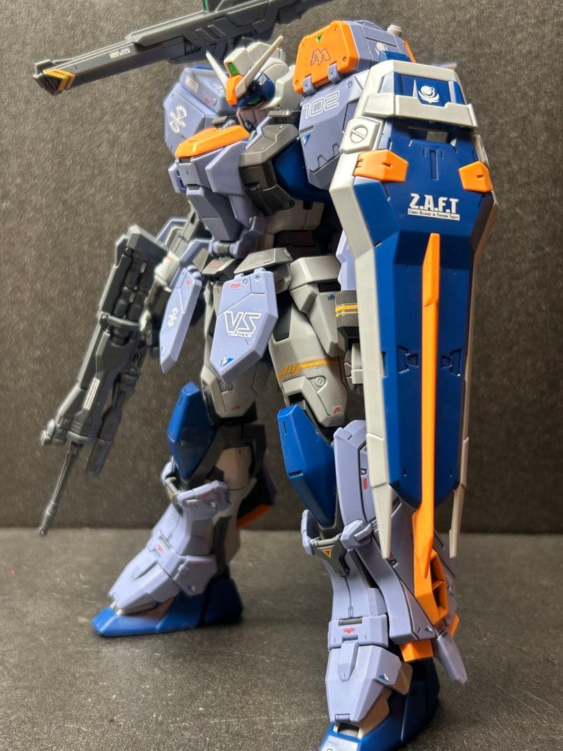 MG デュエルガンダム　アサルトシュラウド　完成品　ジャンク品