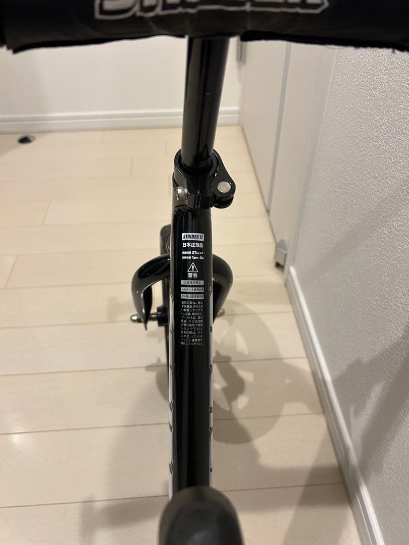 ストライダー ブラック 12インチ スポーツモデル 本体 ブラック 日本正規品