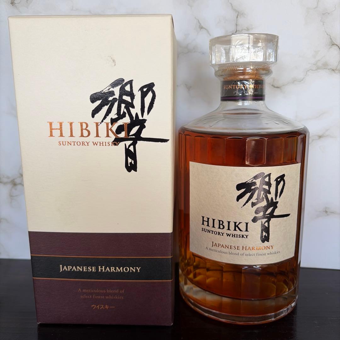 Hibiki Japanese Harmony ウイスキー 箱入り