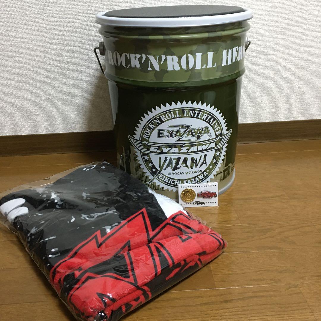 矢沢永吉チェアー缶&スペシャルビーチタオル・ピンバッジセット