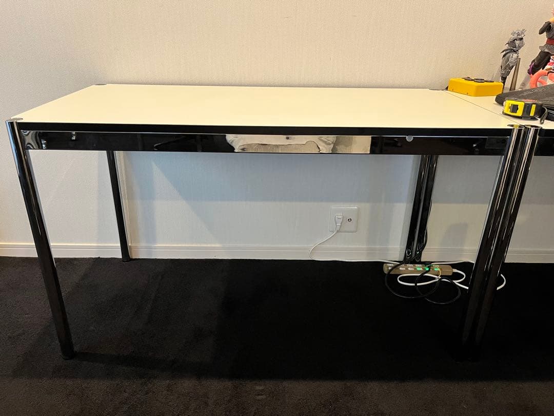 【最終価格】USMハラーテーブル（L/D/H:1250/600/740 ）