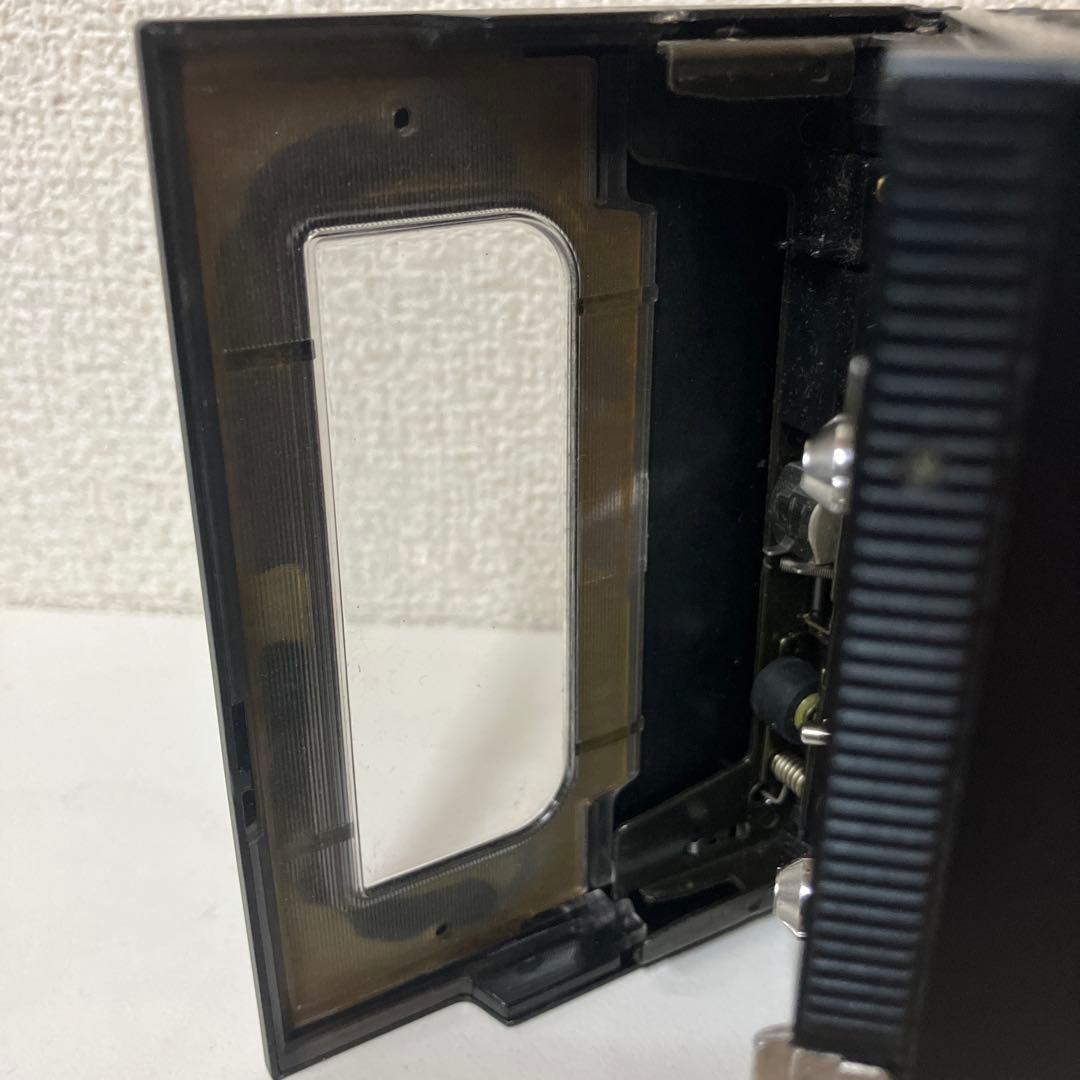 ESV027【ジャンク】SONY WALKMAN DC2 カセットプレーヤー