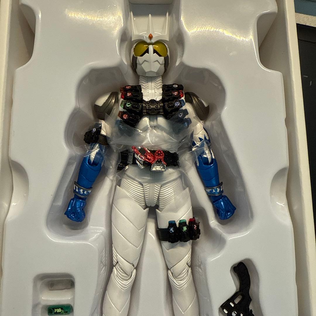 S.H.フィギュアーツ 真骨彫製法 仮面ライダー エターナル W(ダブル)