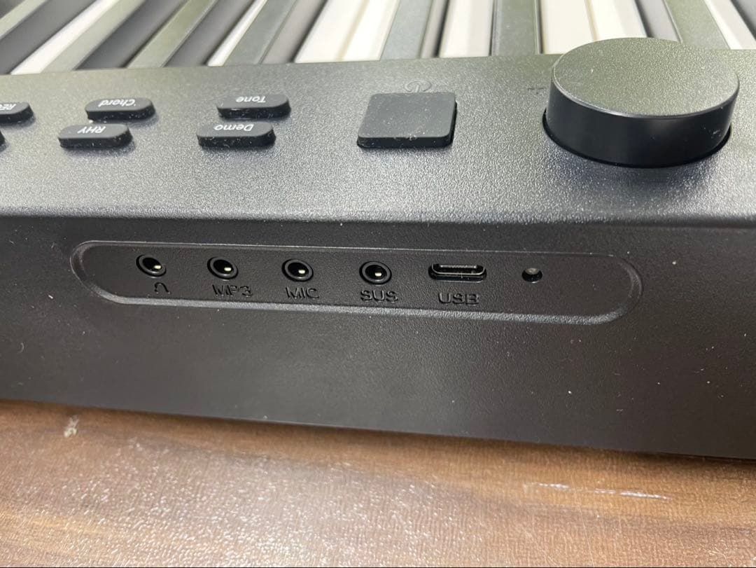 折りたたみ電子ピアノ　88鍵盤　充電タイプ　ブラック