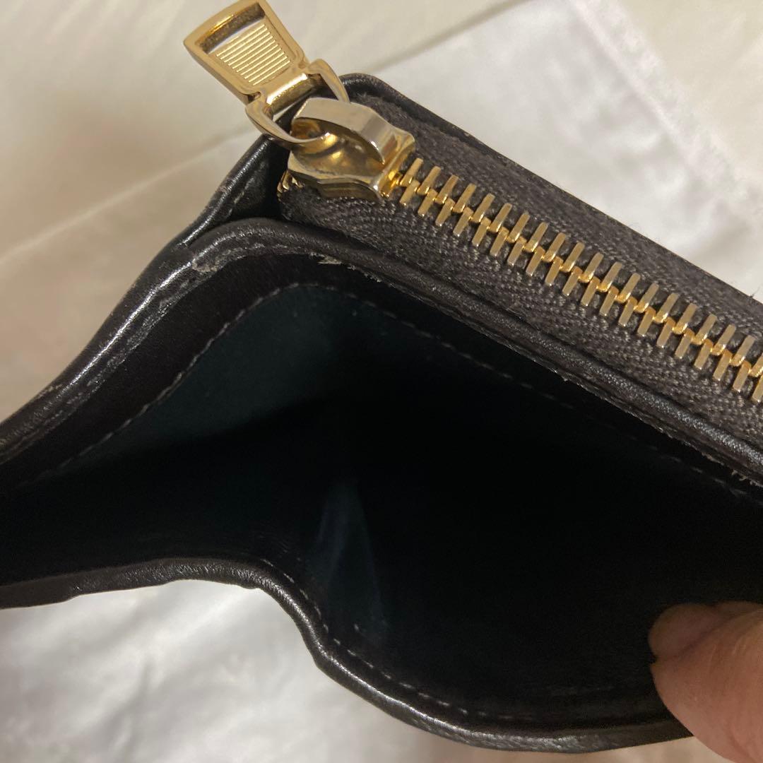 週末限定お値段　イヴサンローラン　2つ折り財布ダークブラウン