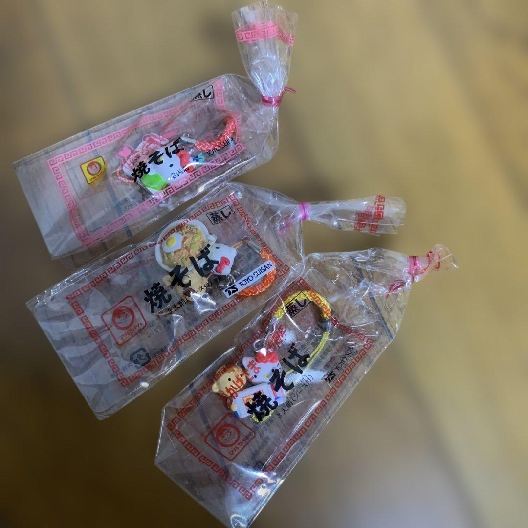 ハローキティ　ご当地ストラップ　根付けまとめ売り