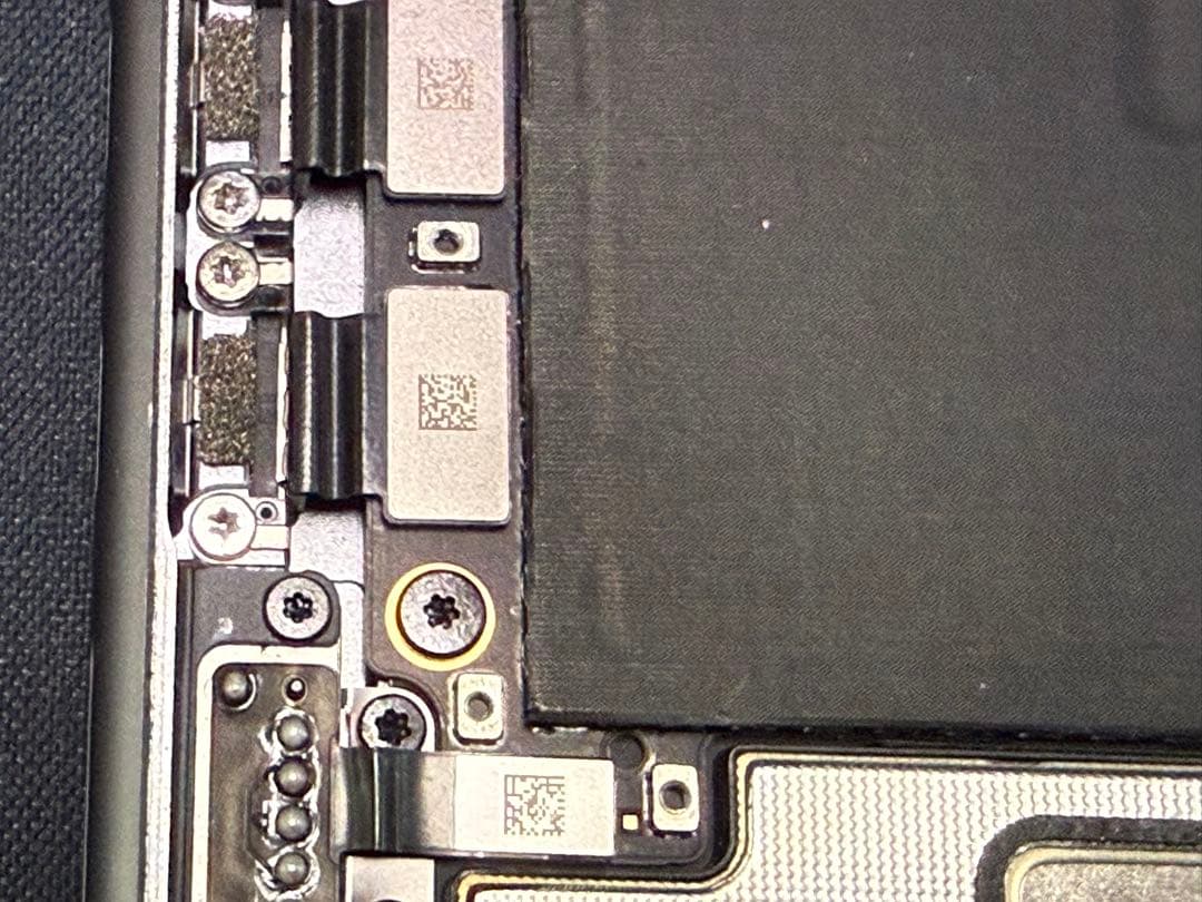 MBA M2 メモリ24GB ジャンク-電源入らず-内部確認済・水没なし