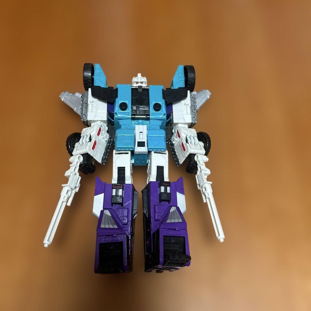 トランスフォーマー レジェンズ LG 50 シックスショット