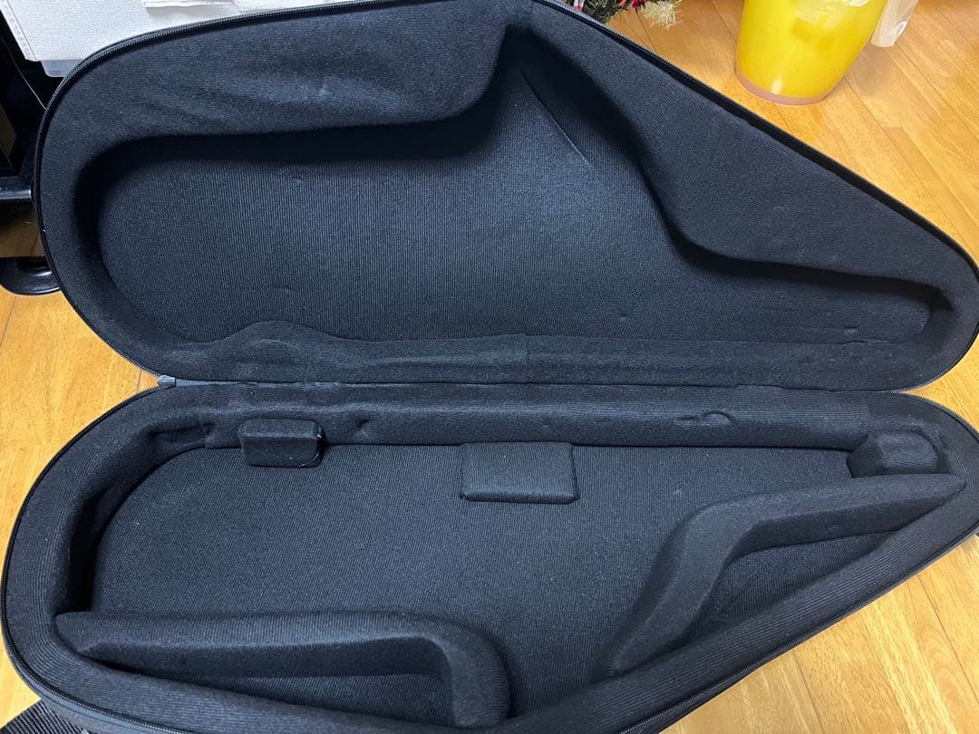 bags テナーサックス ケース　ホワイト