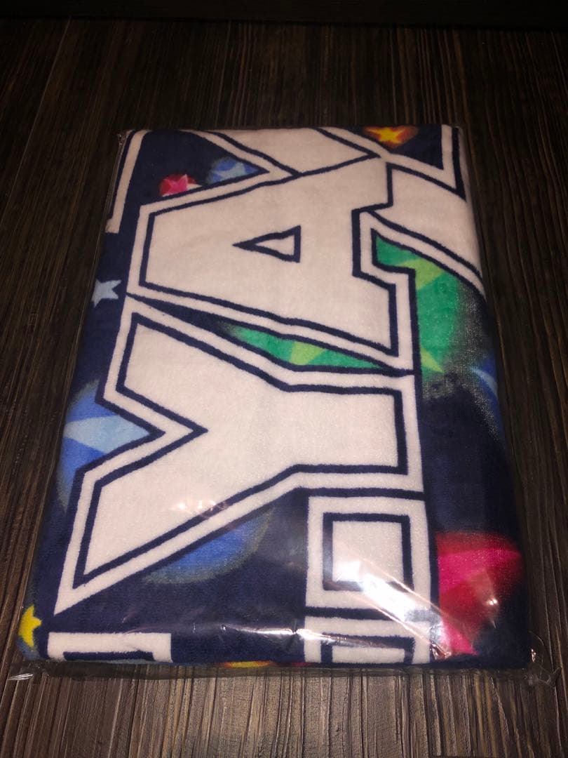 矢沢永吉　スペシャルビーチタオル(ロゴ　レインボー）ネイビー/ホワイト