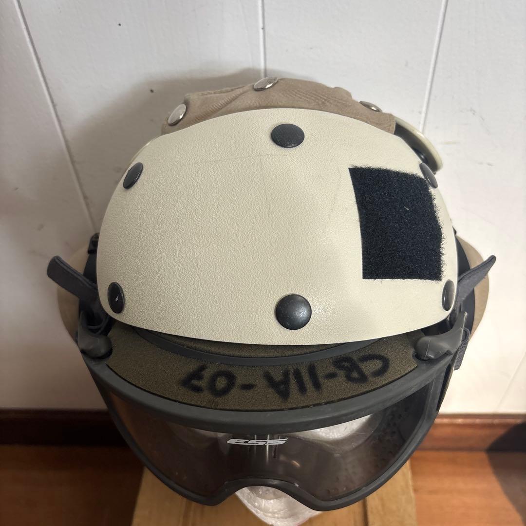 米軍実物　FLIGHT DECK CREWMAN'S HELMET ゴーグル付き