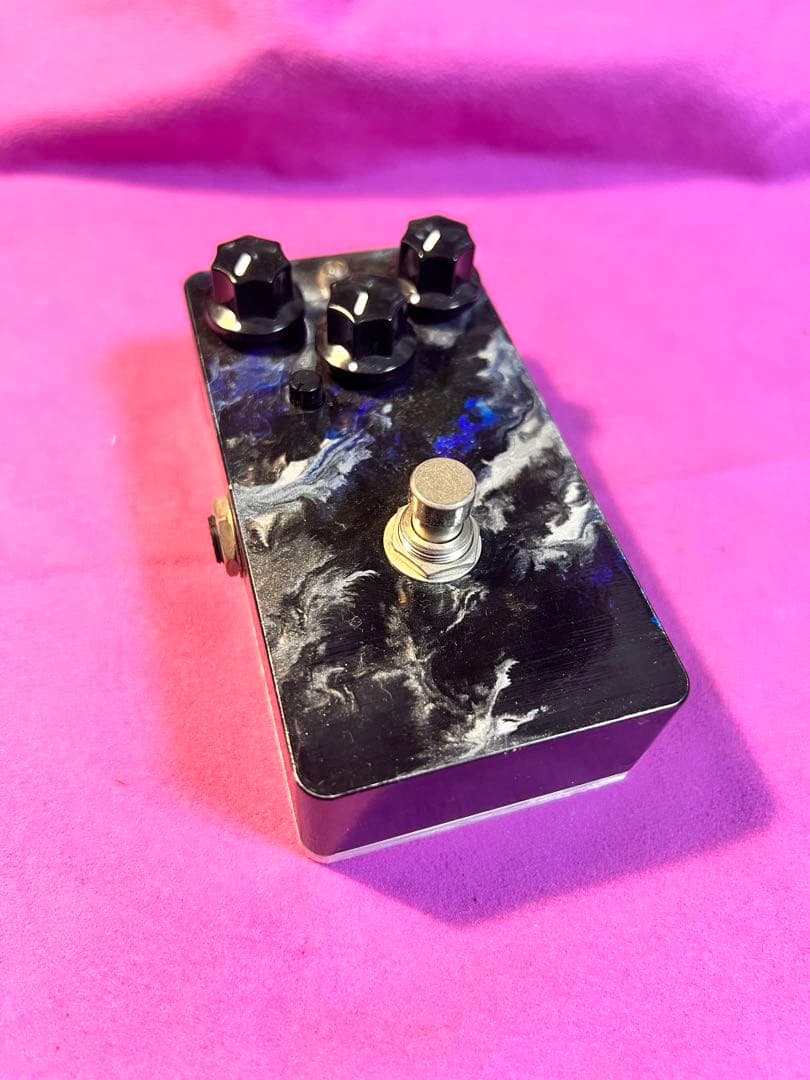 Leqtique 10/10 ハイゲインディストーション