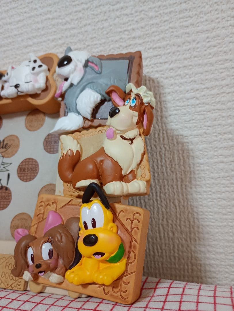 ディズニーストア　犬　いぬ　写真立て　フォトフレーム