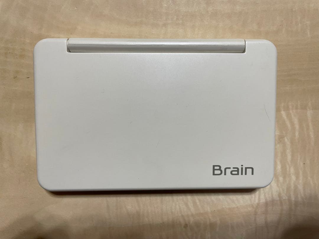 Brain 電子辞書　PW-H7700