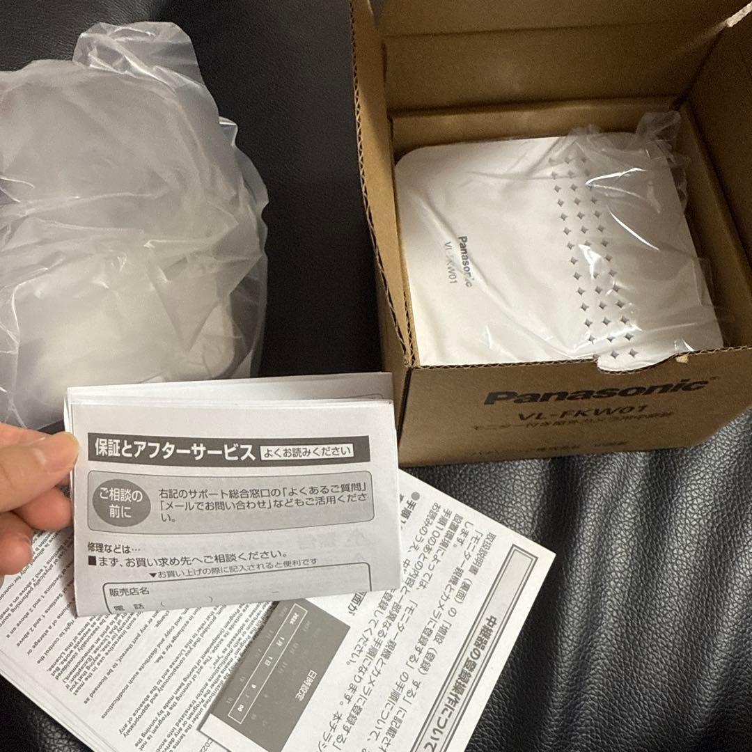 Panasonic　モニター付き屋外カメラ用中継器　VL-FKW01 新品