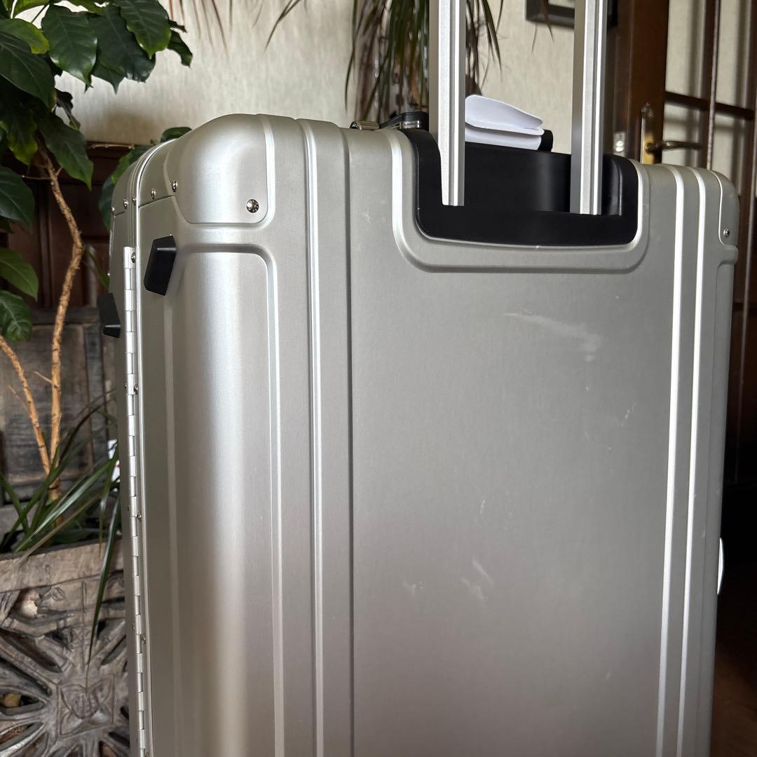 専用品【新品未使用】無骨なゼロハリバートンアルミ製スーツケースZRG28-SI