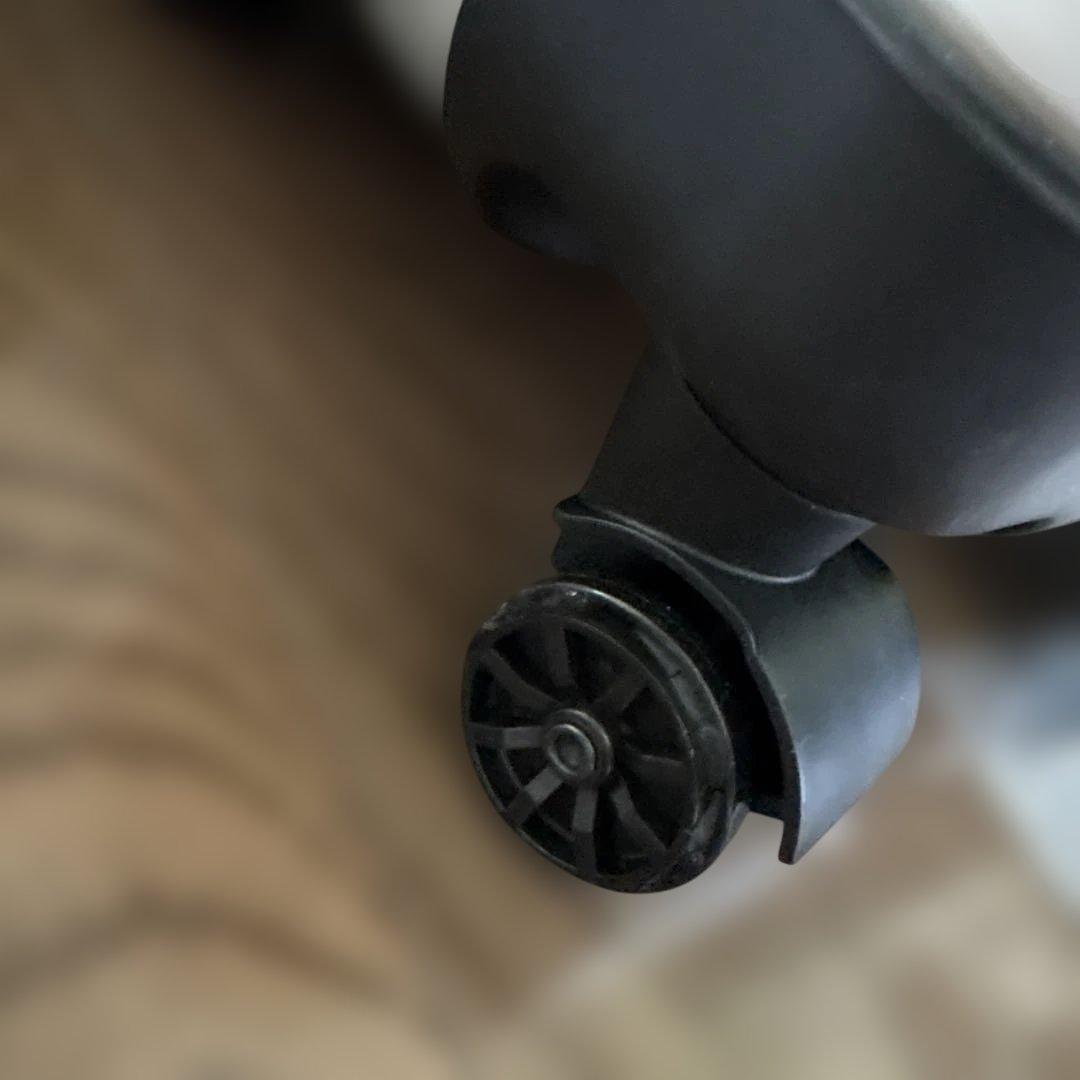 専用品【新品未使用】無骨なゼロハリバートンアルミ製スーツケースZRG28-SI