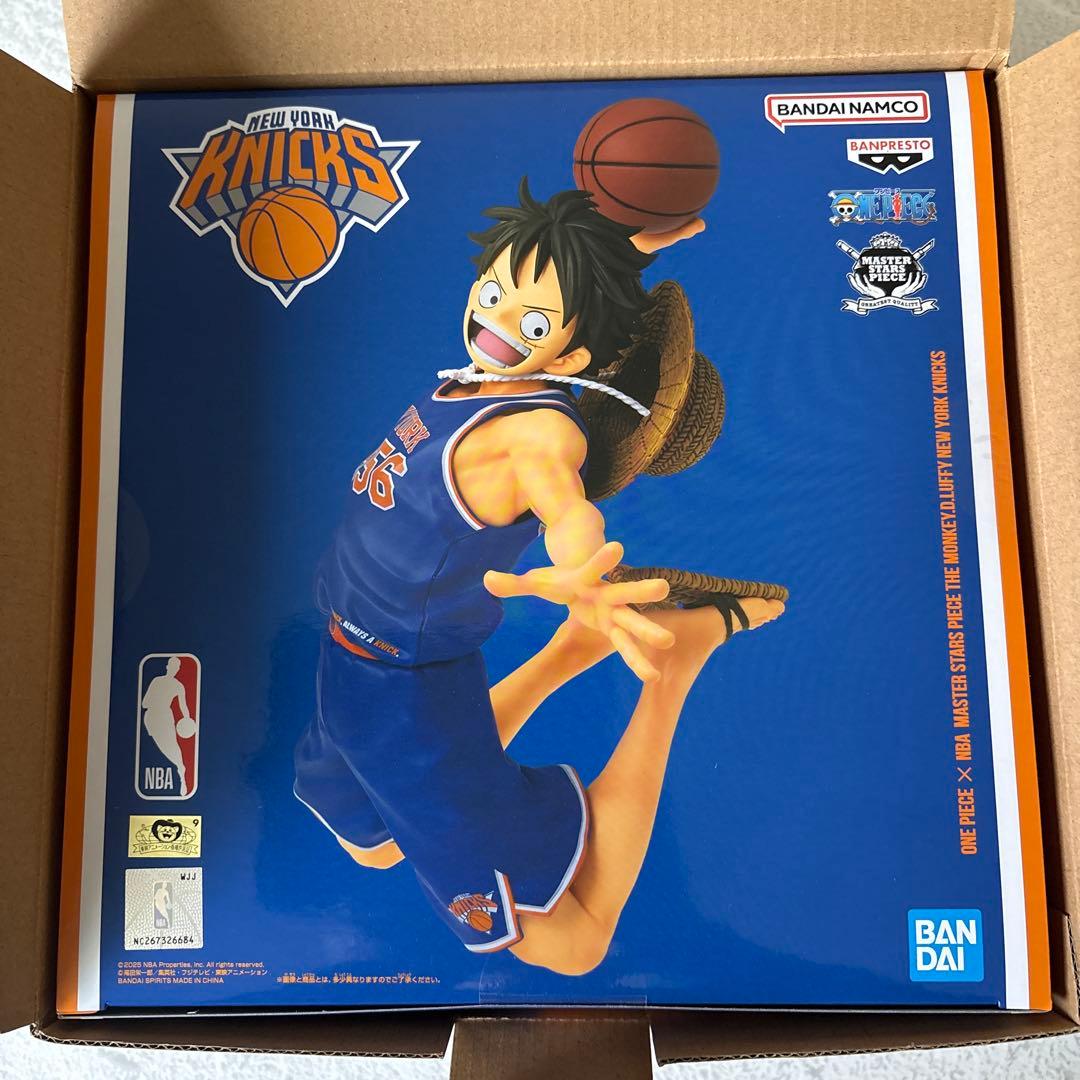 未使用未開封：ワンピース フィギュア NBA ニックス ルフィ ベースショップ