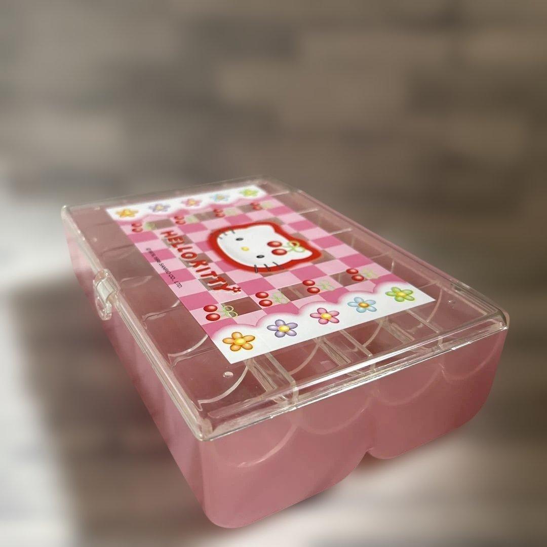 １９９８年　ハローキティ アクセサリーケース　仕切り付き