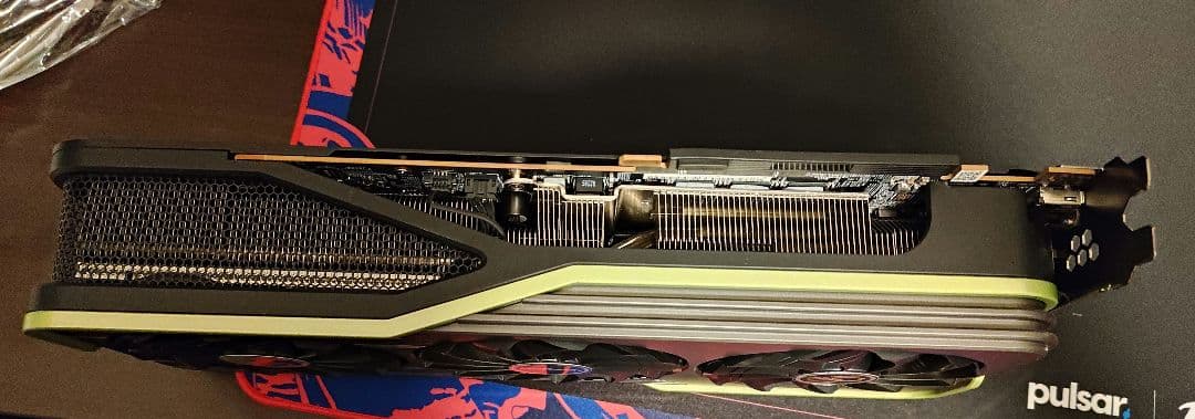 グラフィックボード・グラボ・ビデオカード Radeon rx6950XT ASRock