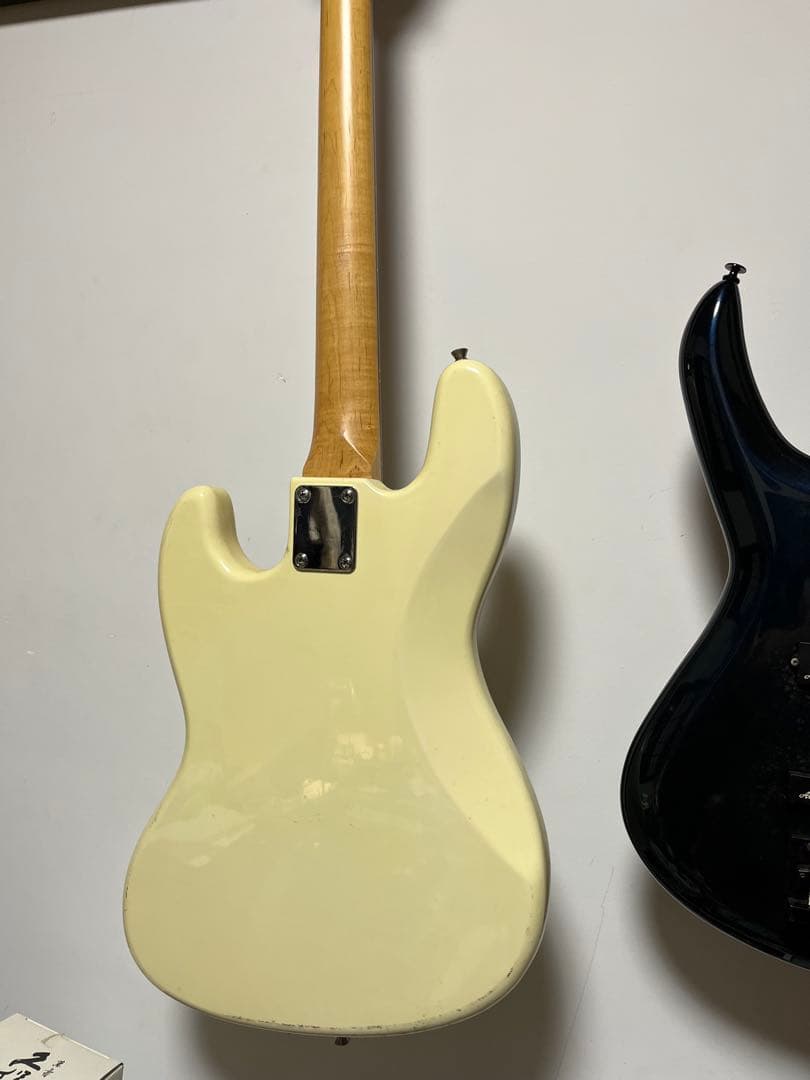 フォトジェニック4弦エレキベース