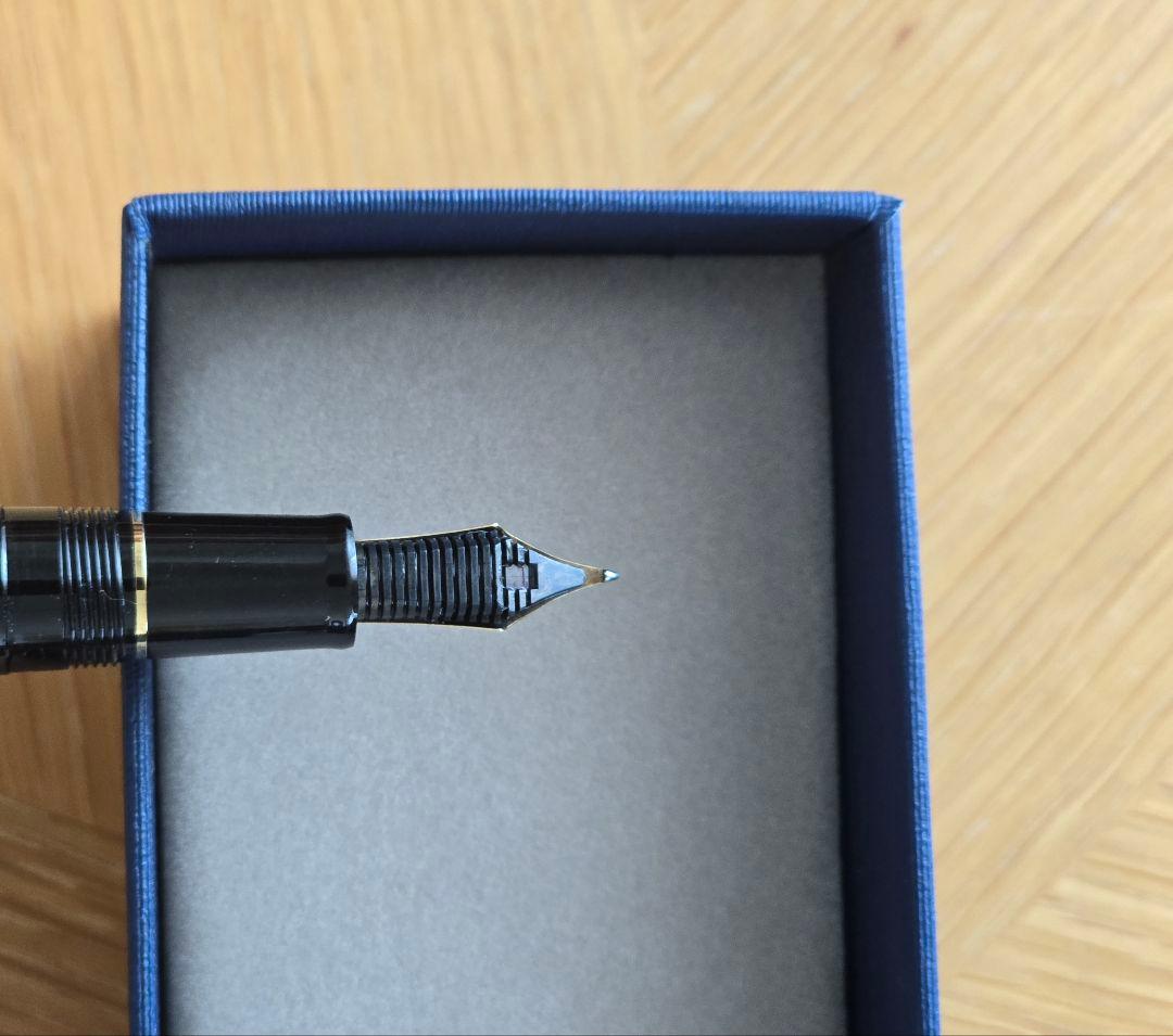 セーラー万年筆 SAILOR 長刀研ぎNMF廃盤品 中細 10-7111-320