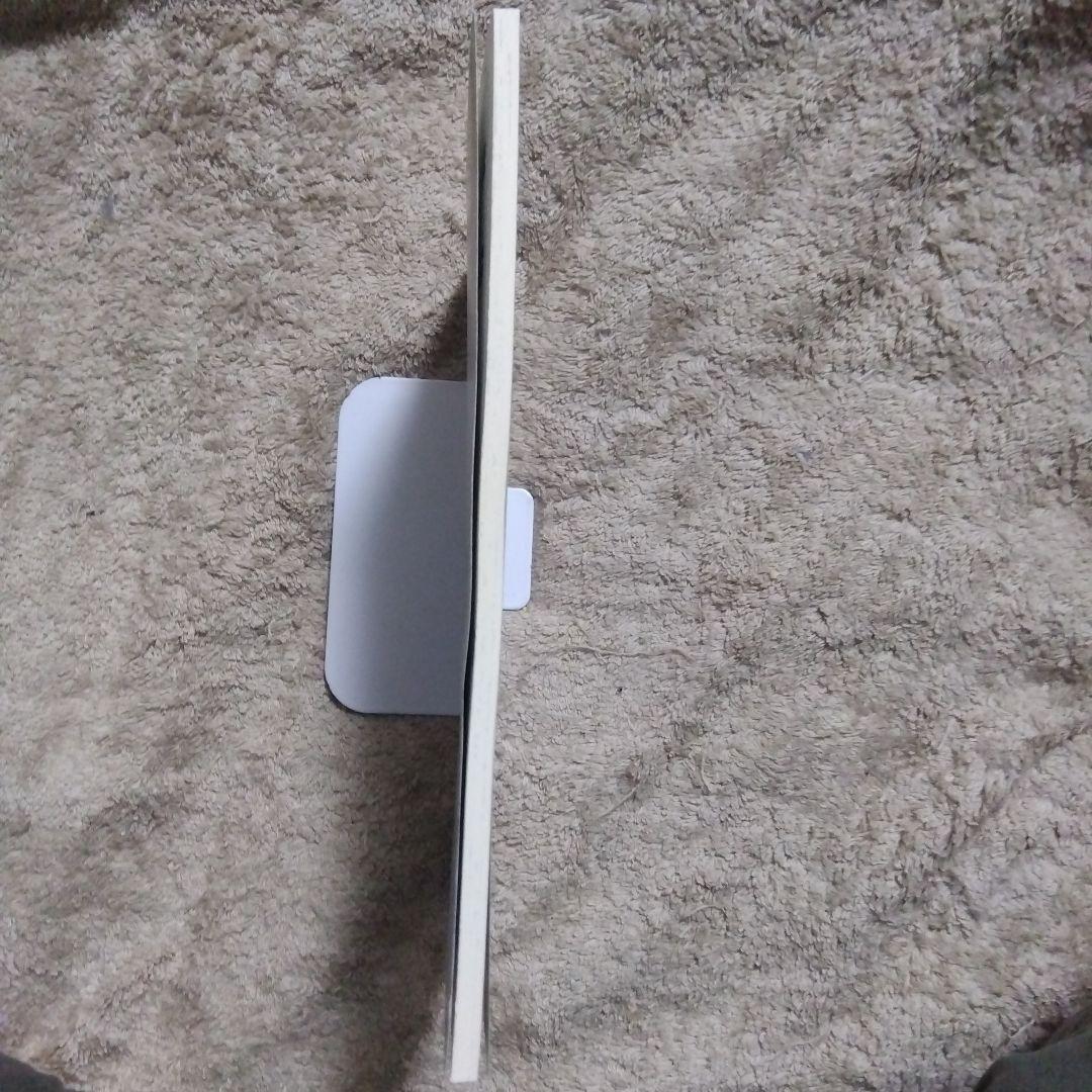 エリノア　谷口ひとみ