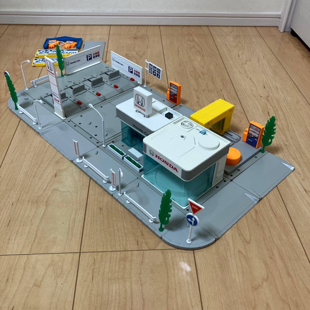 トミカタウン　ホンダカーズ　洗車場