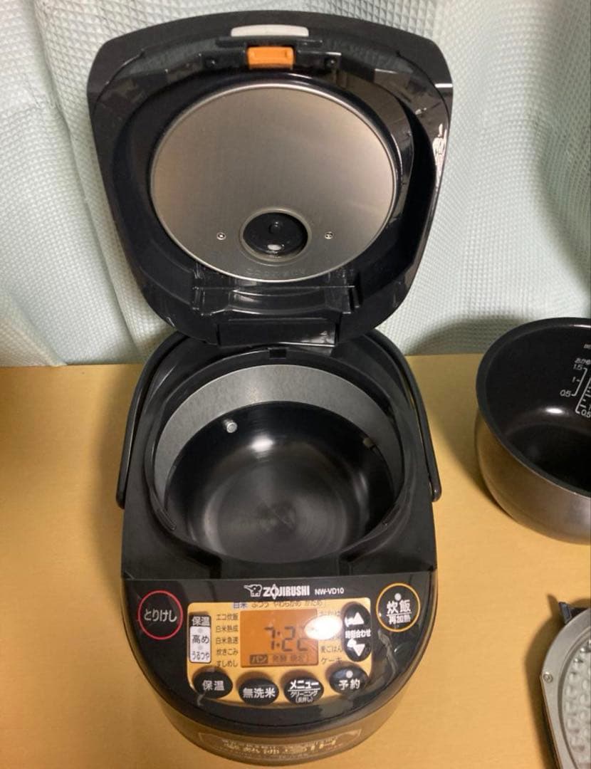 ★★2023年製 NW-VD10 ZOJIRUSHI 象印 IH 炊飯器 ジャー