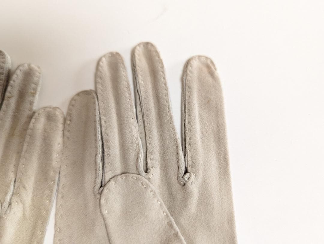 イングリッシュドスキンレザー 革手袋 ヴィンテージ ライトグレー