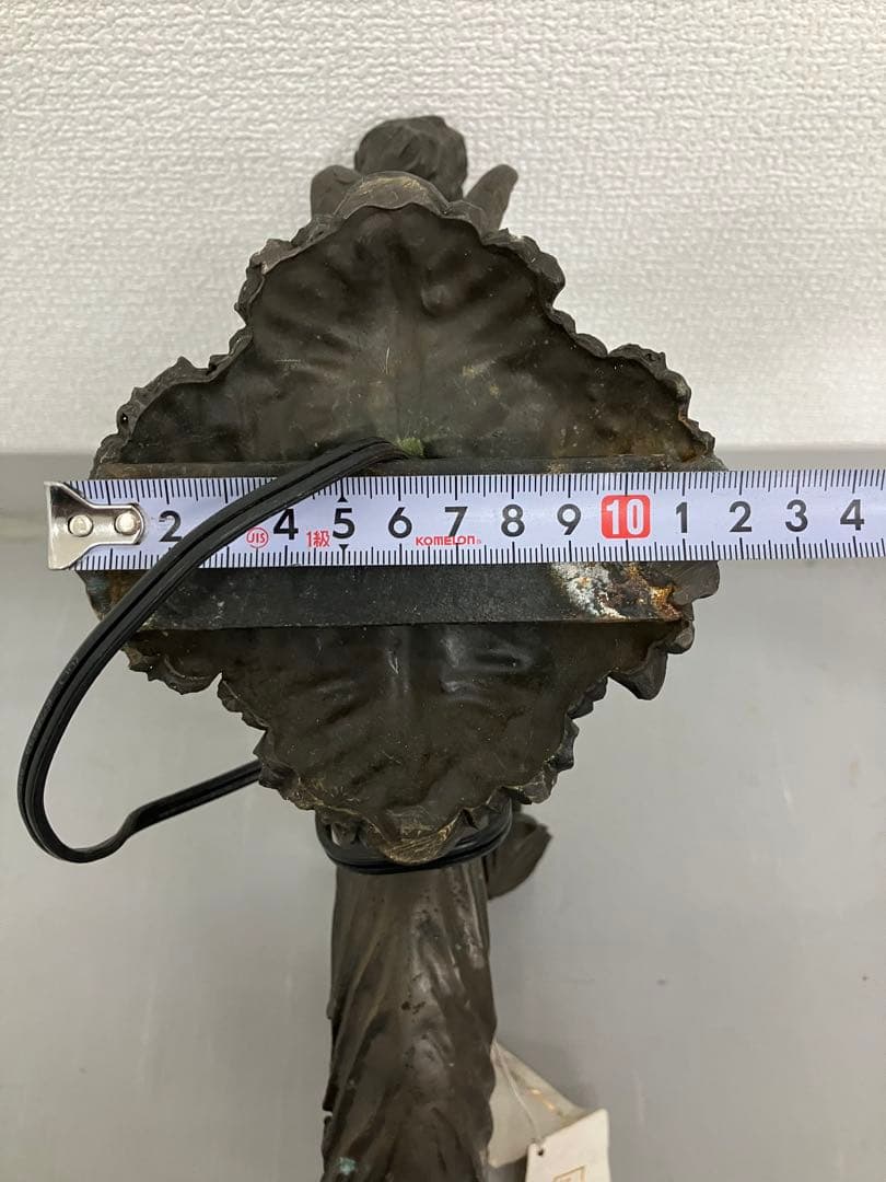 アンティーク壁掛照明器具　海外インテリア　レトロ　　アイアン　お洒落な玄関照明