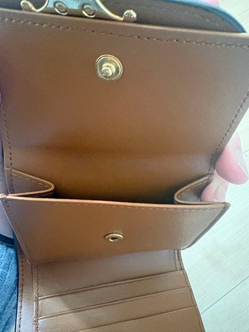 ブラウンレザー 三つ折り財布