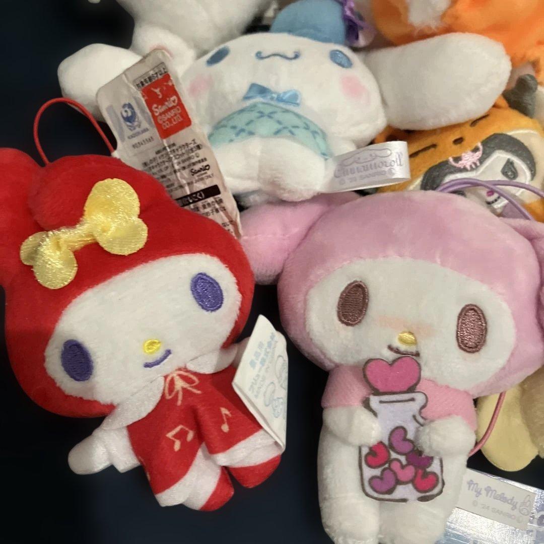 サンリオ　ぬいぐるみ　マスコット　アクリルスタンド　３５体セット　まとめ売り