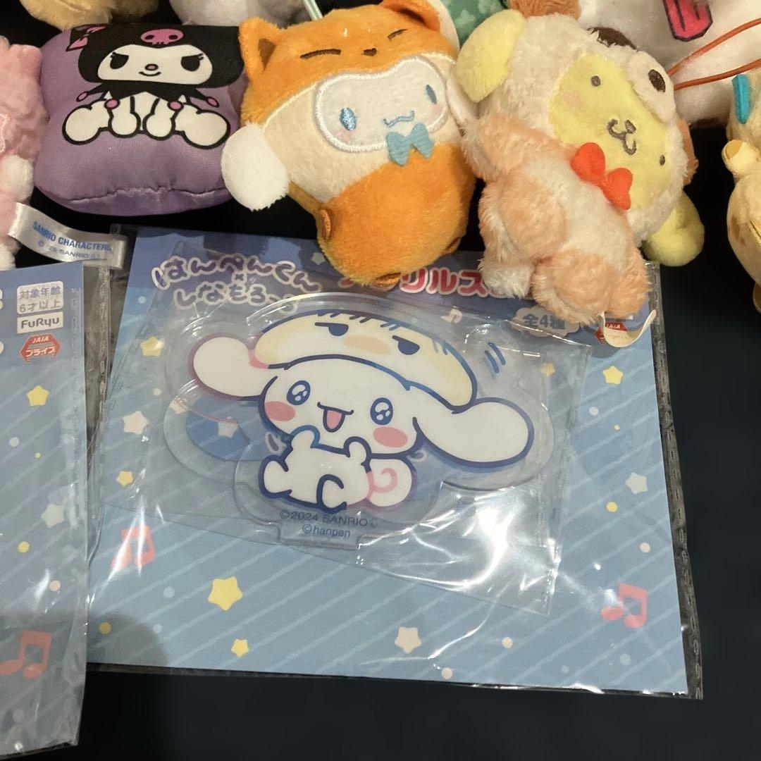 サンリオ　ぬいぐるみ　マスコット　アクリルスタンド　３５体セット　まとめ売り