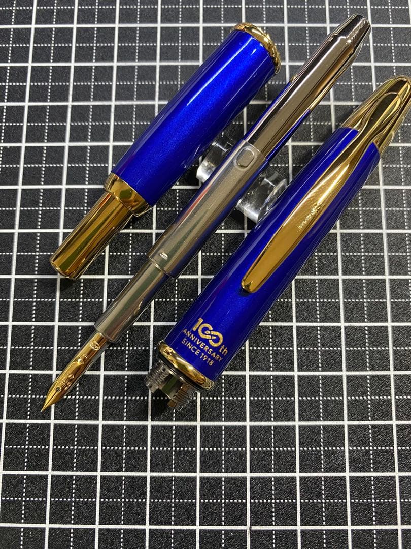 PILOT CAPLESS 100th Anniversary 万年筆　字幅F