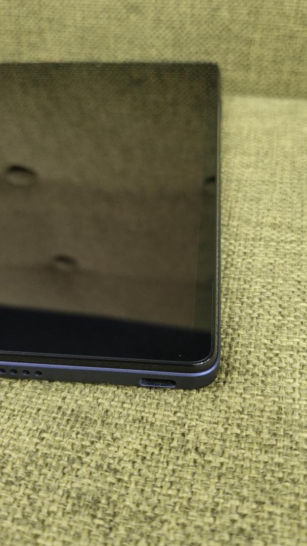 docomo dtab Compact d-42a タブレット バッテリー良好